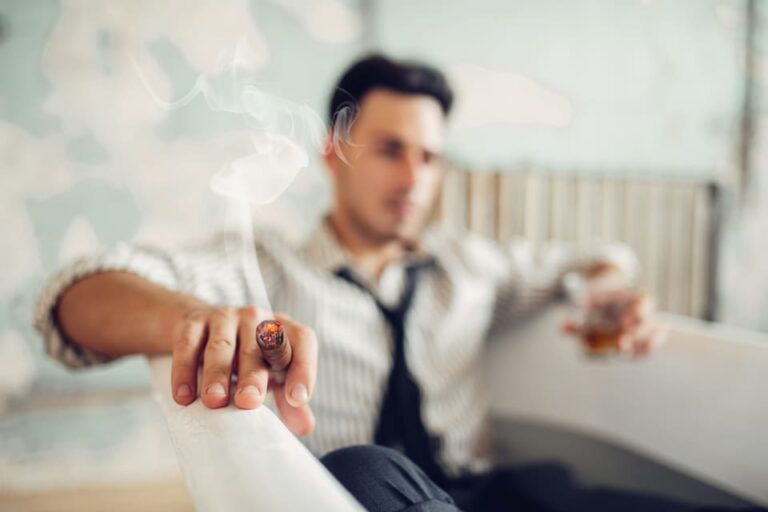 Ayuda a personas con adicciones